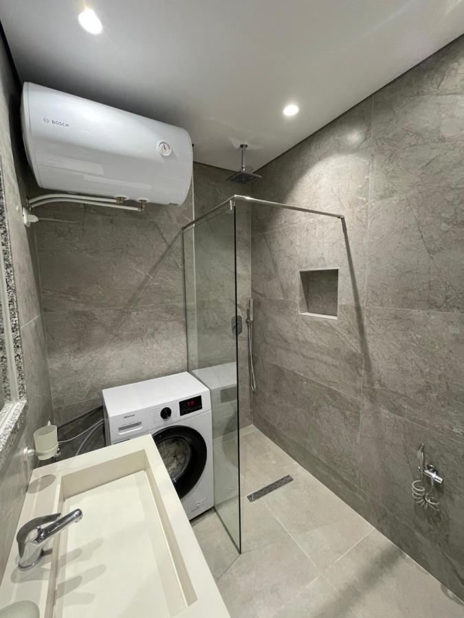 Emerald Inn Apartments أوريكوم المظهر الخارجي الصورة
